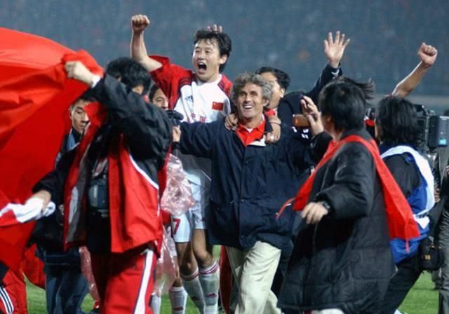 伊人22综合